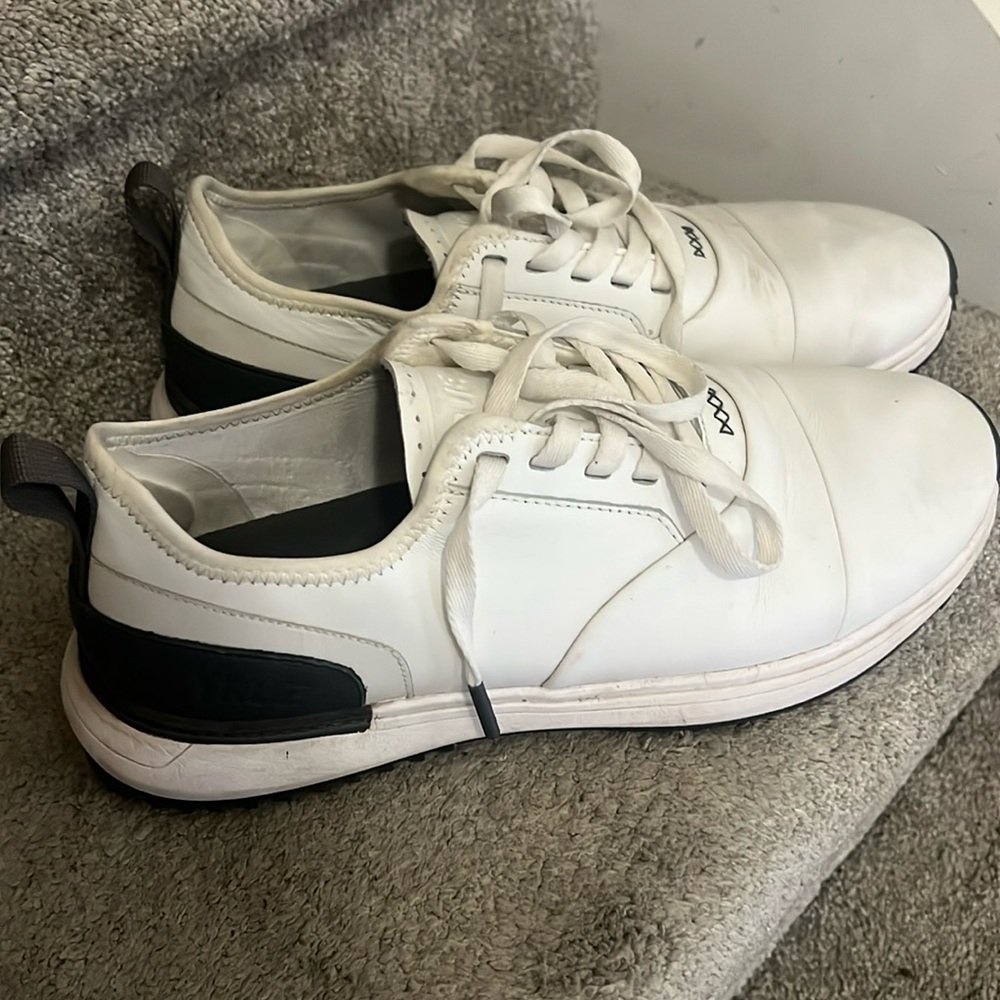 Like new True Links spikeless golf shoes Truelinks